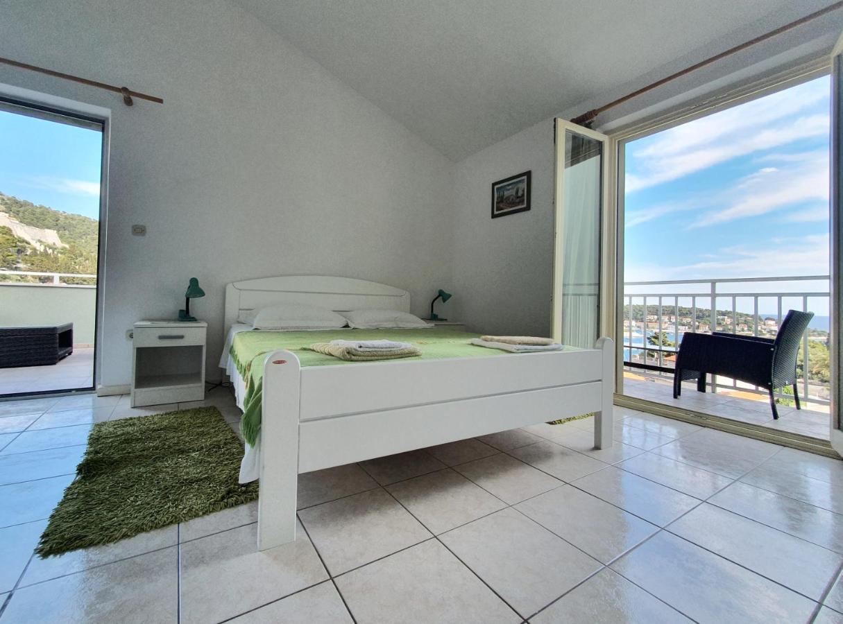 Apartma Frane Hvar Town