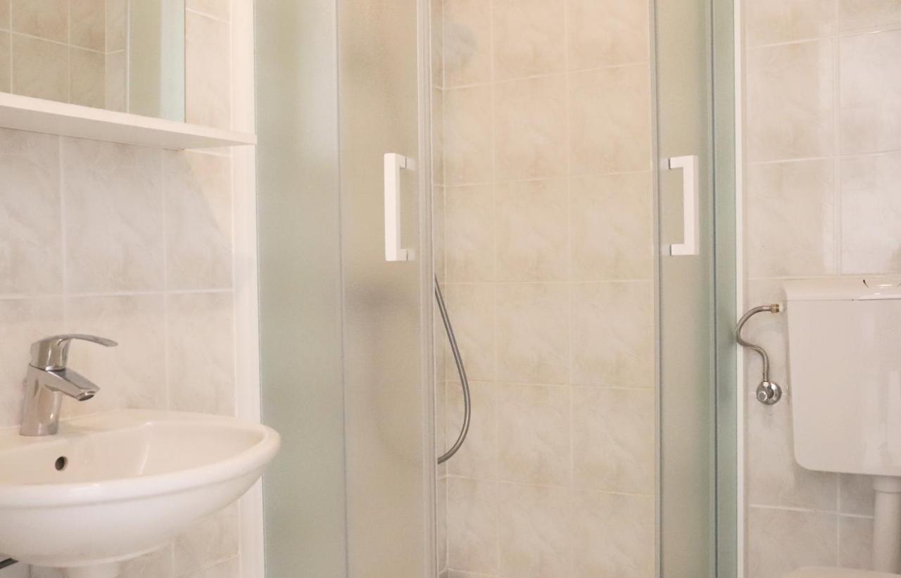 Frane Apartma