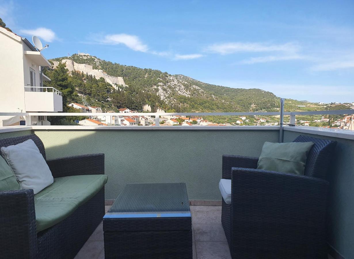 Frane * Hvar Town